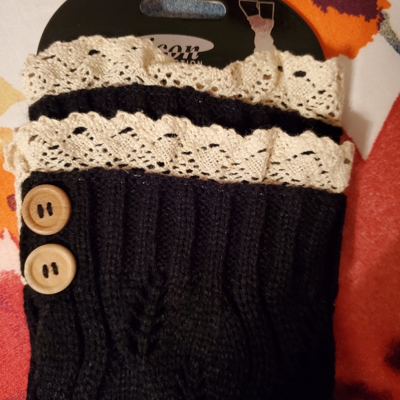 Boot cuffs - Picture 2 of 3